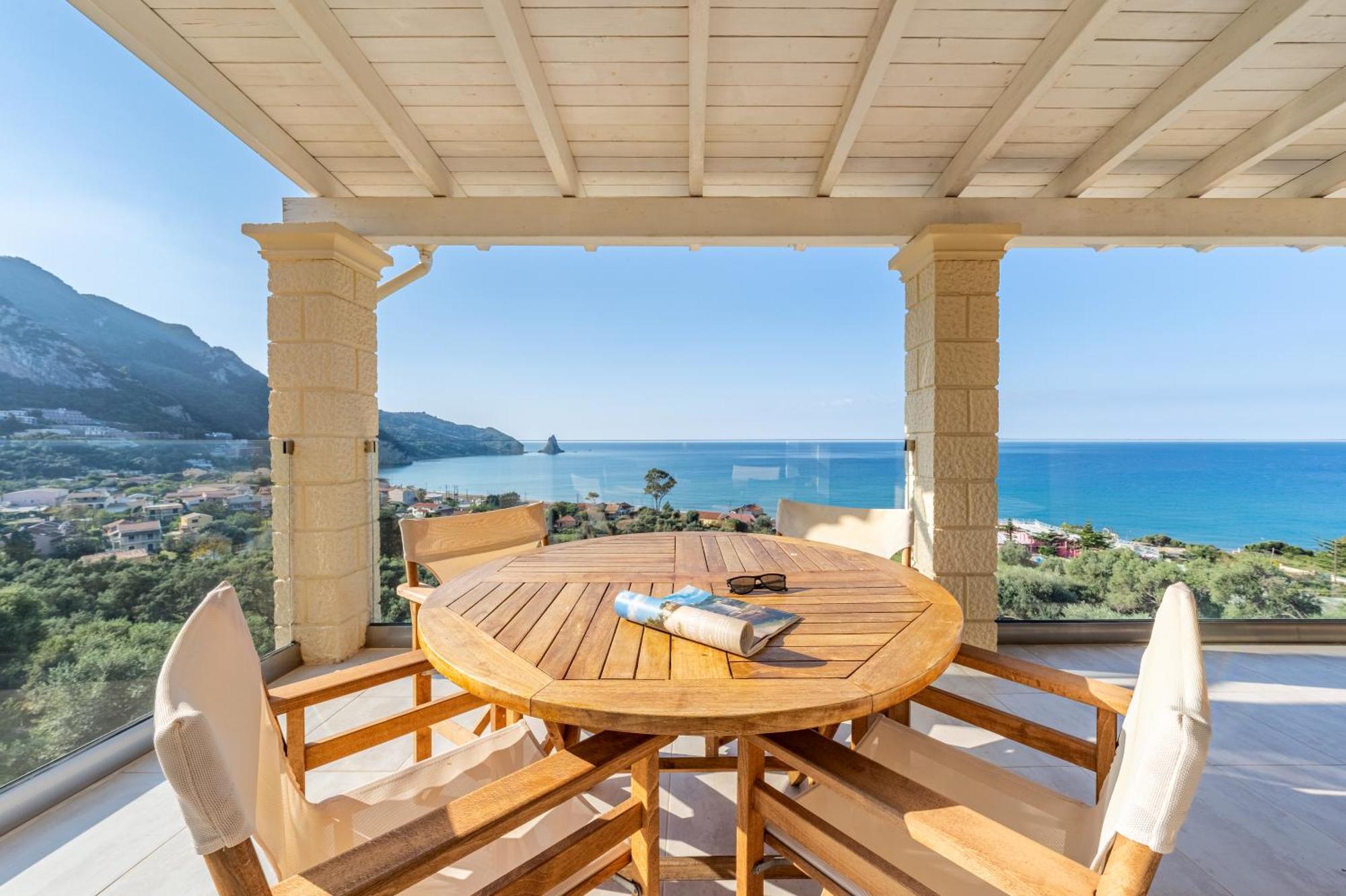 Lido Paradise Corfu * Agios Gordios (Corfu)
